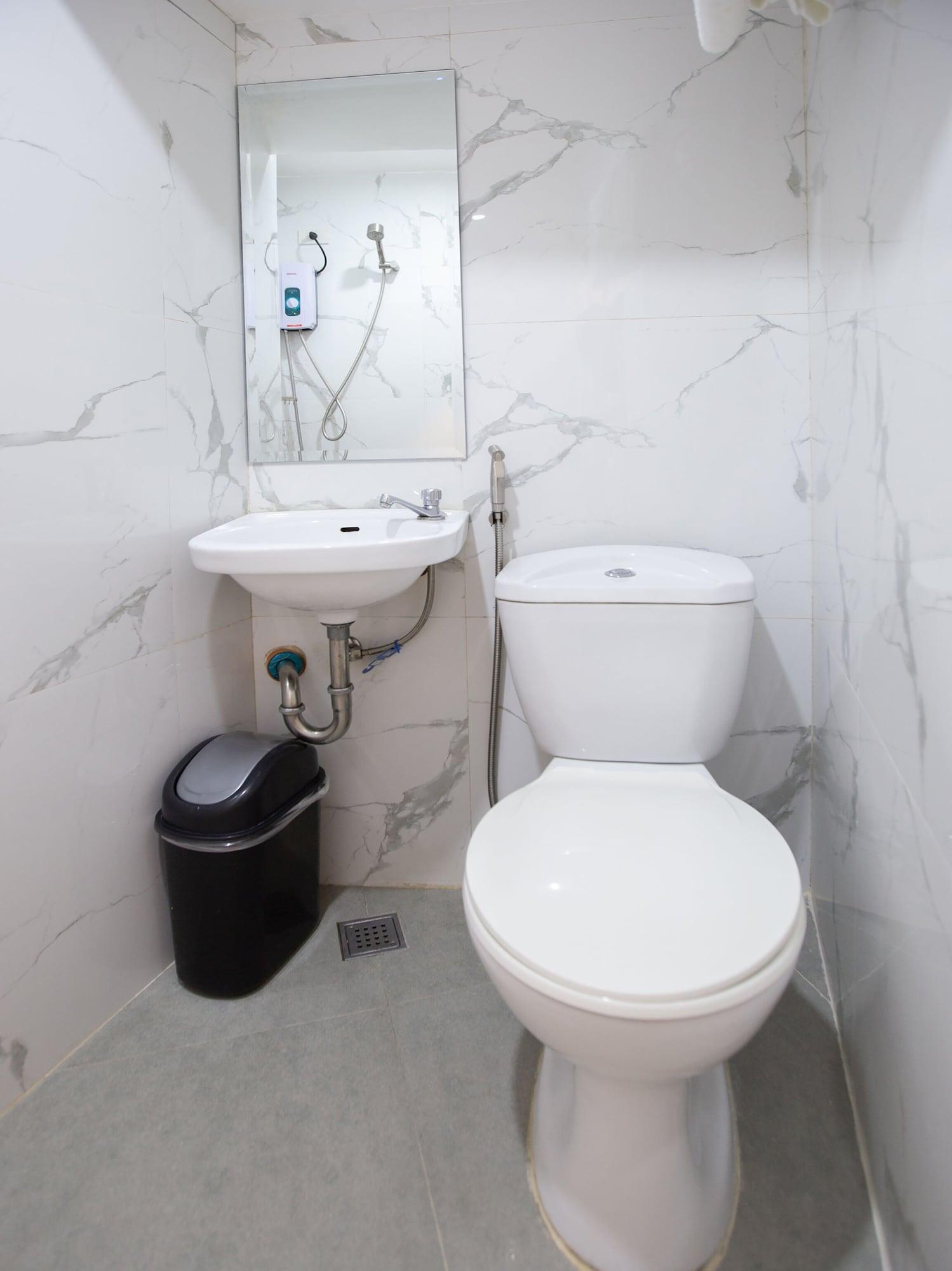 Circuit Hostel Makati City Extérieur photo