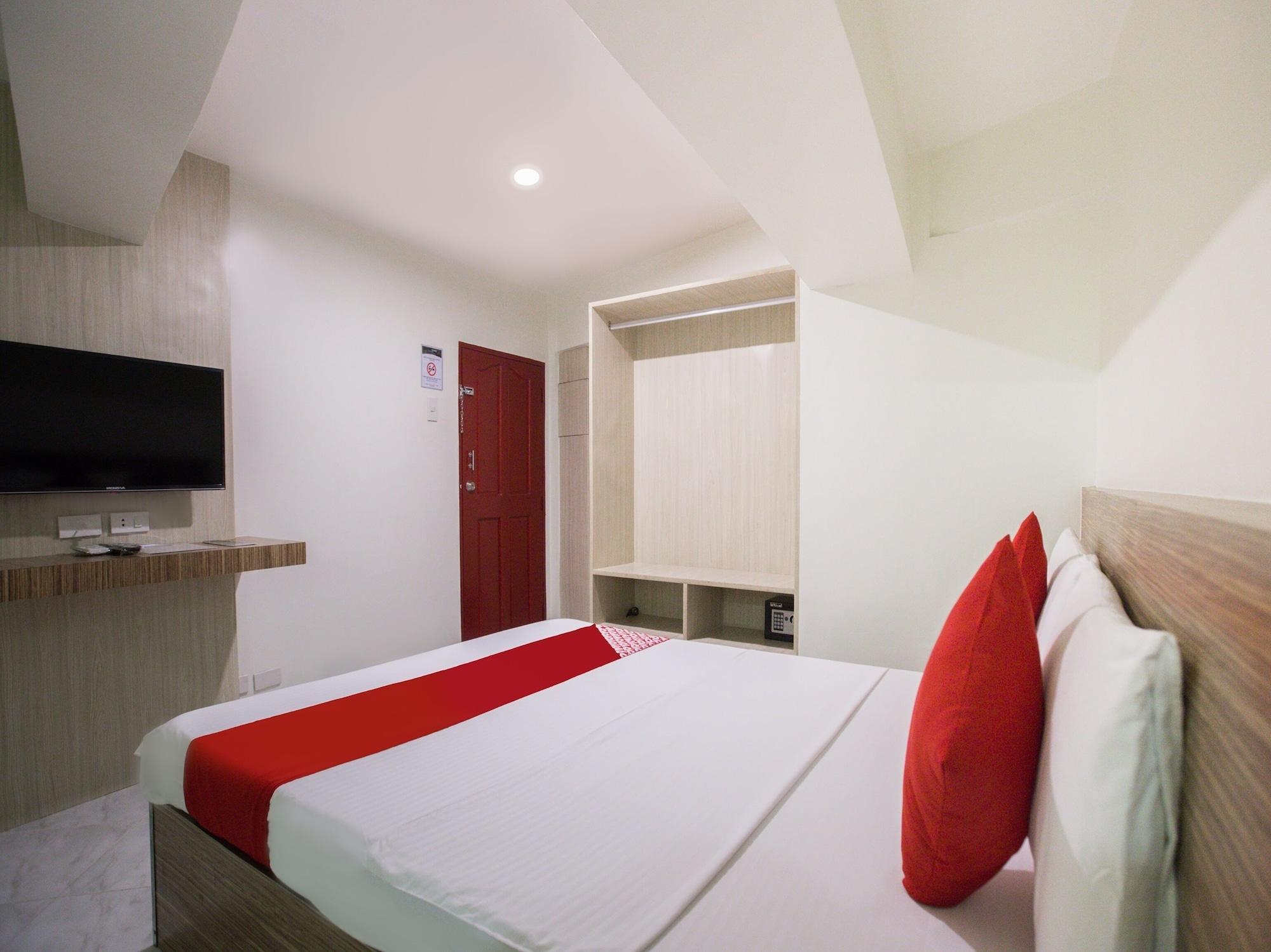 Circuit Hostel Makati City Extérieur photo