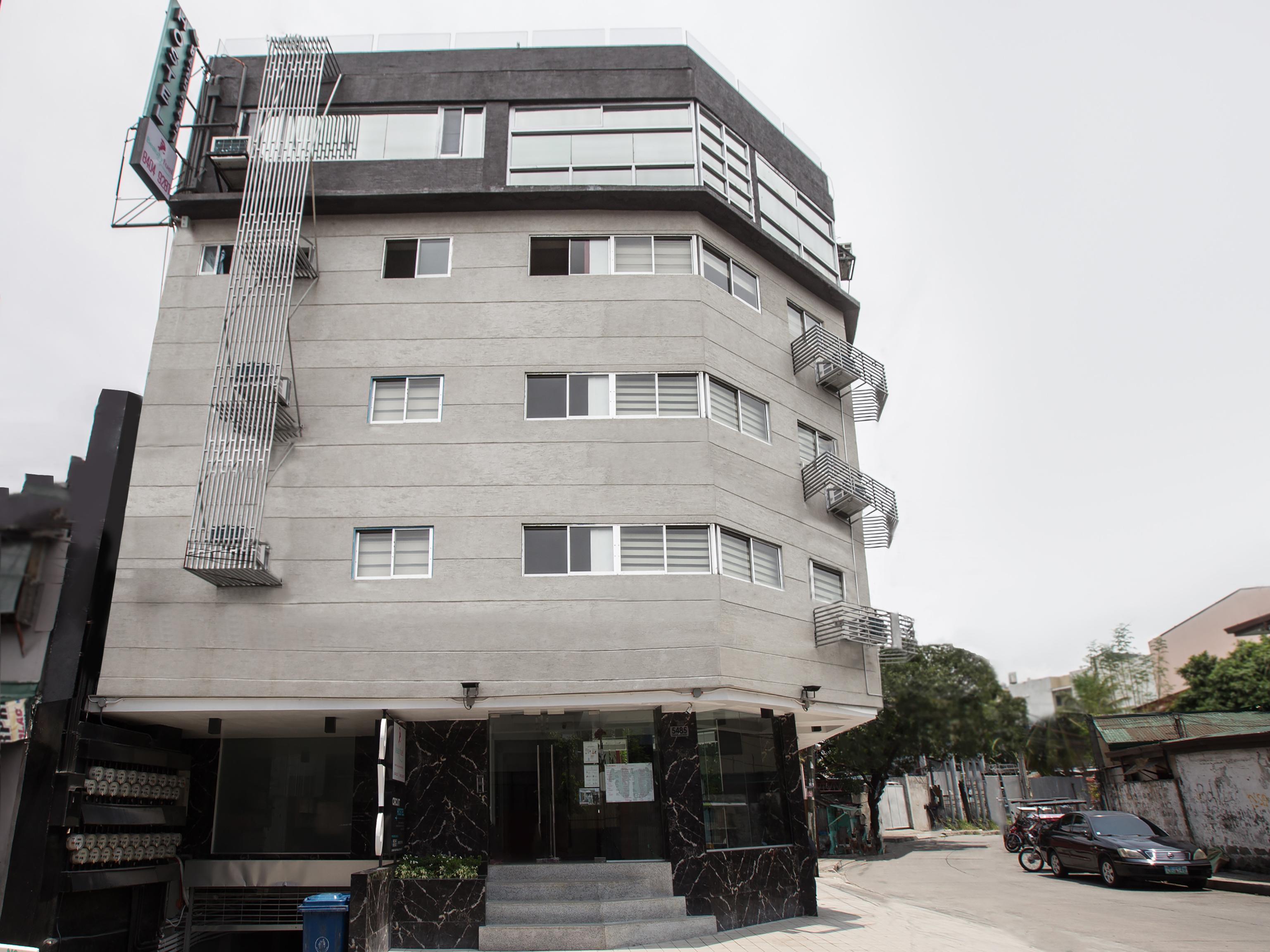 Circuit Hostel Makati City Extérieur photo